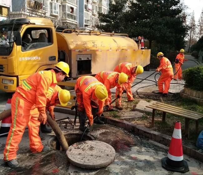 郊区市政管道清淤