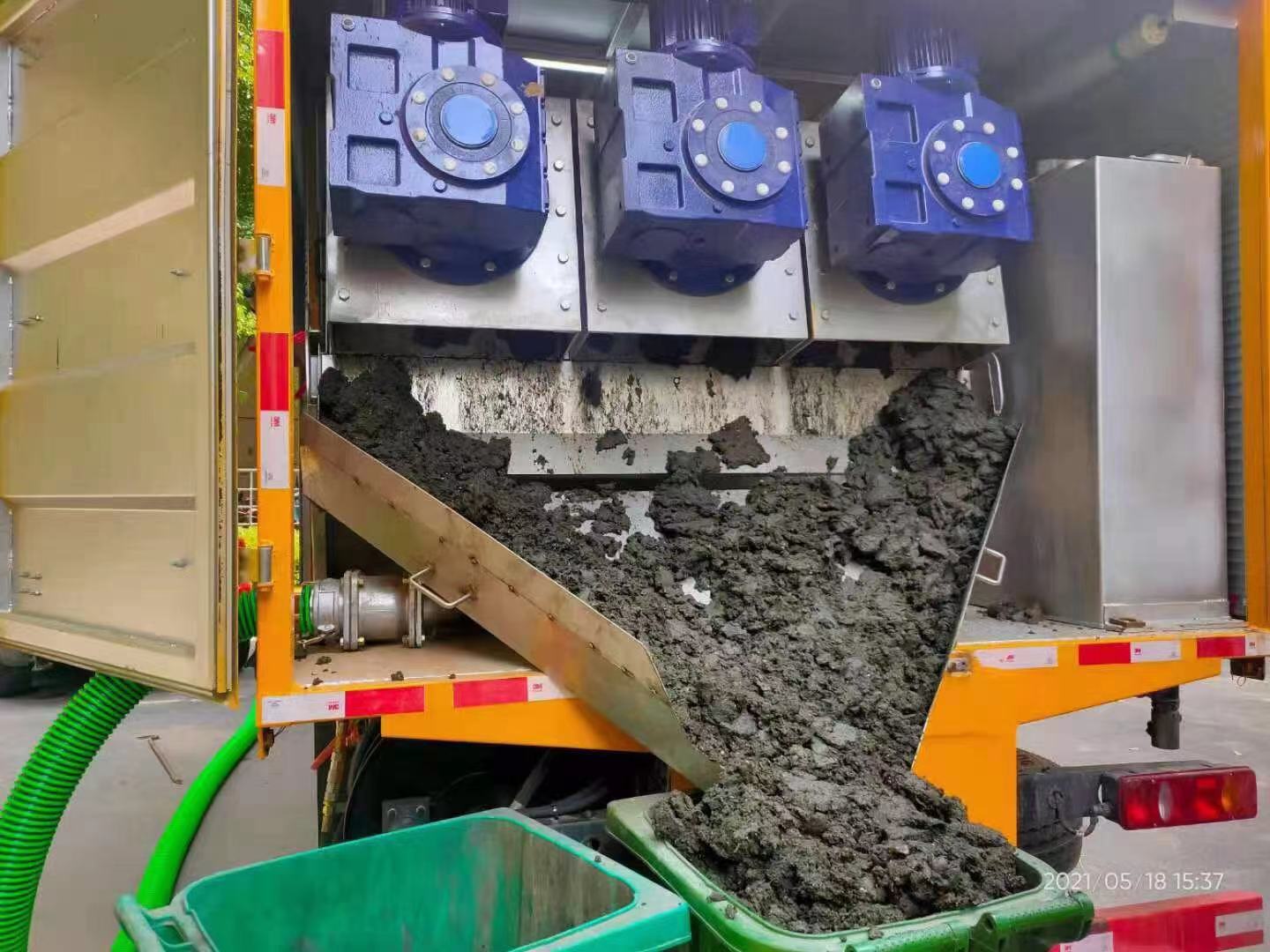 郊区化粪池清掏城市维护站-泥浆净化干湿分离处理